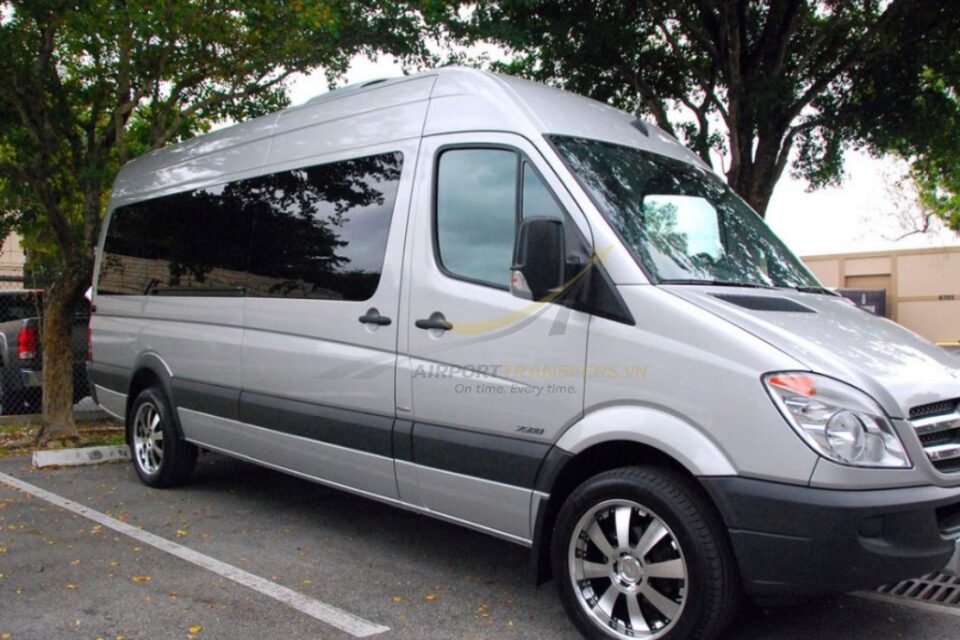 Noi Bai International Airport Transfers: Private Car, Taxi 24/7 – Price From $8